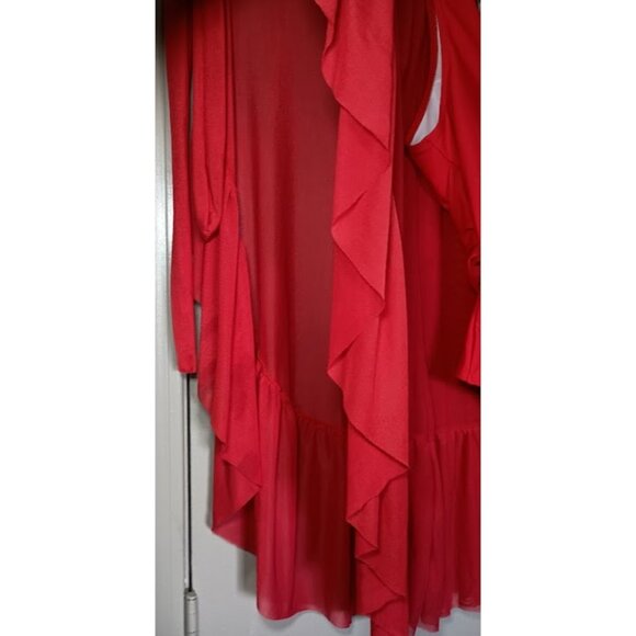 One-Piece Bathing Suit & Matching Sarong - Picture 7 of 8